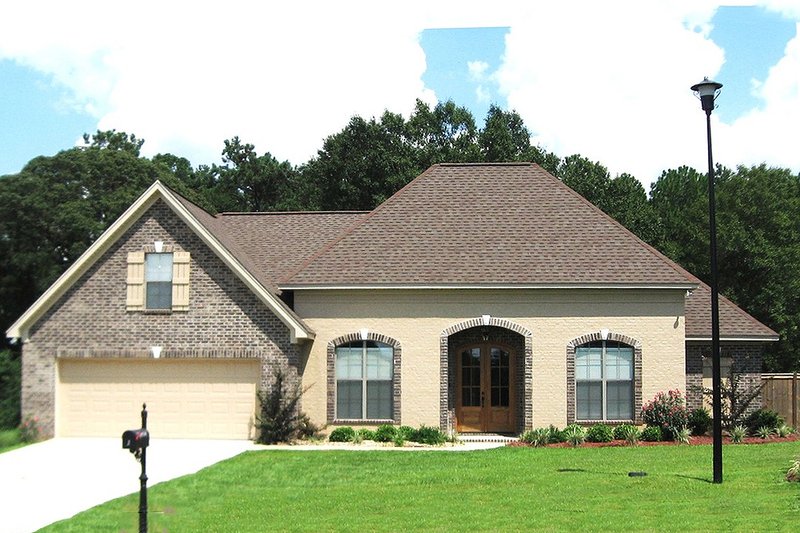 Home Plan - European Exterior - Front Elevation Plan #430-43