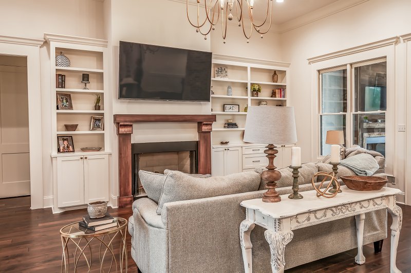 Dream House Plan - Interior - Family Room 1 for European House Plan #430-192 - 3 bed, 2 bath