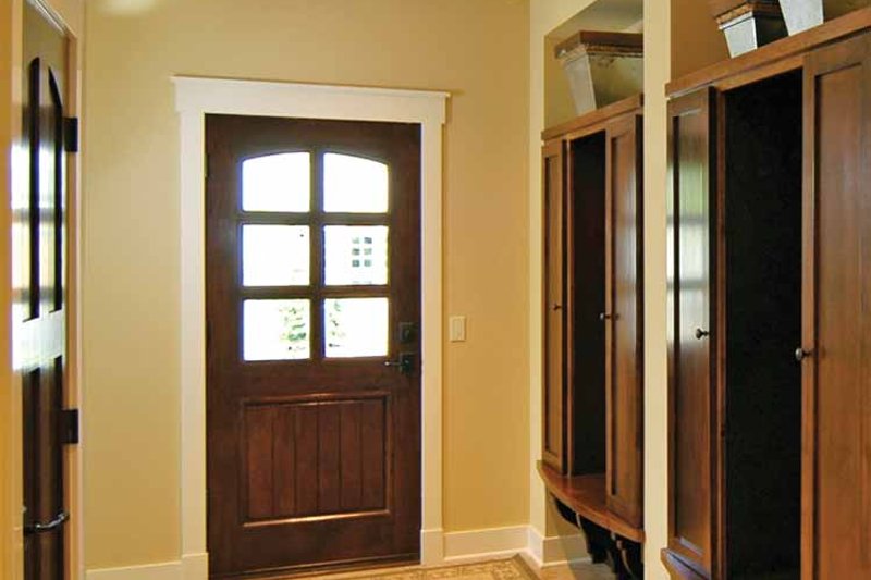 Home Plan - Interior - Entry 3 for Tudor House Plan #928-27 - 4 bed, 3.5 bath