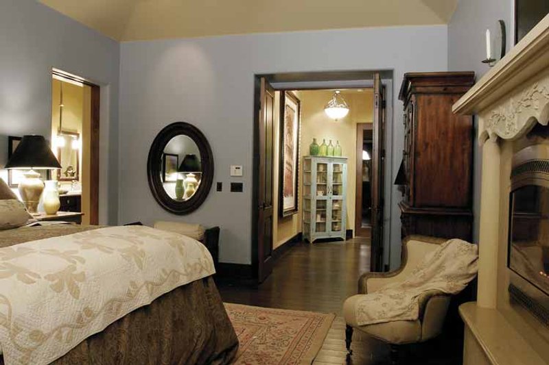 Dream House Plan - Interior - Master Bedroom for European House Plan #48-878 - 4 bed, 3.5 bath