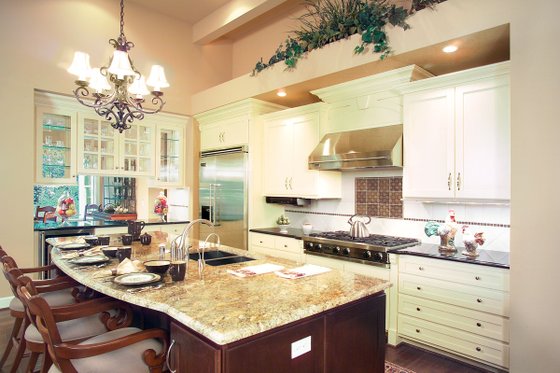 Photo 14 for Traditional House Plan #132-206 - 4 bed, 3 bath