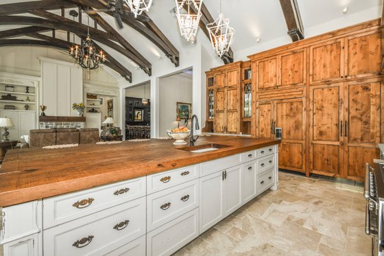 Interior - Kitchen 6 for Colonial House Plan #1058-222 - 4 bed, 5.5 bath