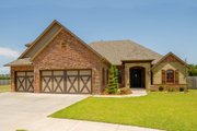 Traditional Style House Plan - 3 Beds 2.5 Baths 2565 Sq/Ft Plan #65-524 