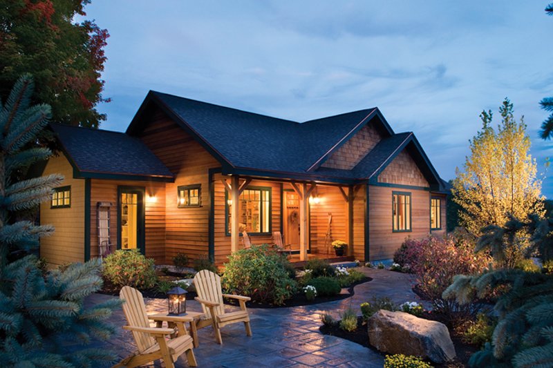 Architectural House Design - Exterior - Front Elevation 4 for Ranch House Plan #942-21 - 3 bed, 2 bath