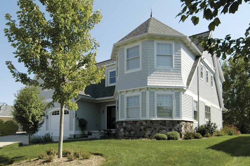 Home Plan - Exterior - Front Elevation 5 for Traditional House Plan #928-70 - 4 bed, 3.5 bath