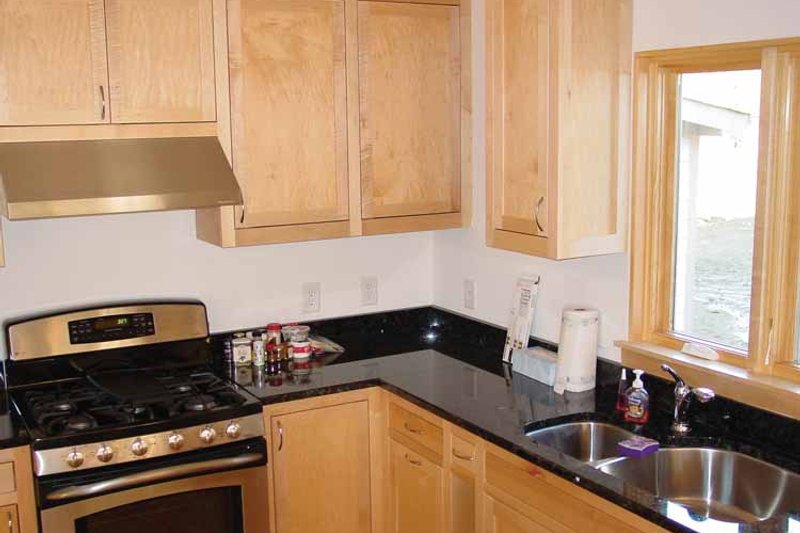 Dream House Plan - Interior - Kitchen 2 for Traditional House Plan #939-2 - 4 bed, 3.5 bath