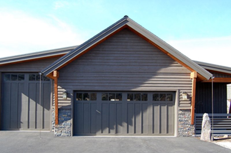 Home Plan - Exterior - Other Elevation for Ranch House Plan #895-76 - 3 bed, 2.5 bath