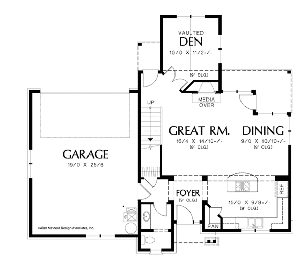 House Plan Design - Colonial Floor Plan - Main Floor Plan #48-870