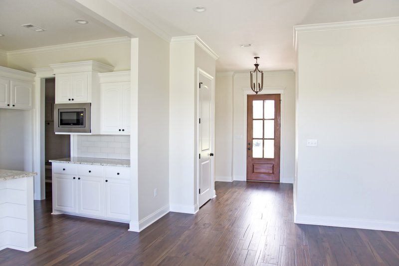 Architectural House Design - Interior - Entry for Southern House Plan #430-183 - 4 bed, 2 bath