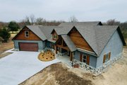 Craftsman Style House Plan - 3 Beds 2.5 Baths 2261 Sq/Ft Plan #1010-230 