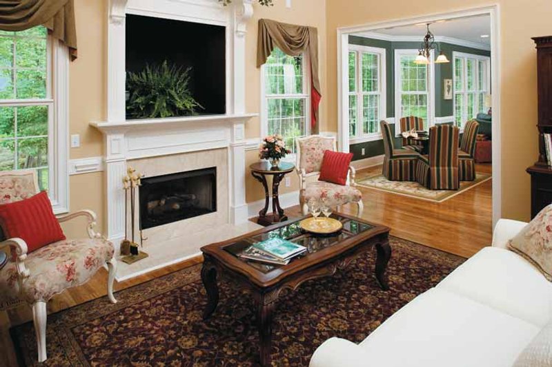 House Blueprint - Interior - Family Room for Traditional House Plan #927-862 - 4 bed, 3.5 bath