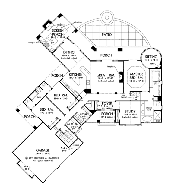 Craftsman Floor Plan - Main Floor Plan #929-962