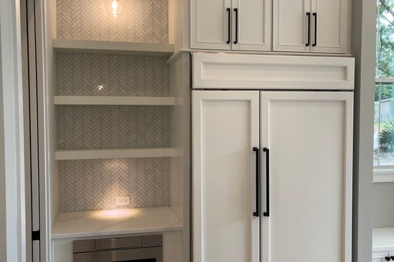 Interior - Kitchen for Traditional House Plan #1058-218 - 4 bed, 4 bath