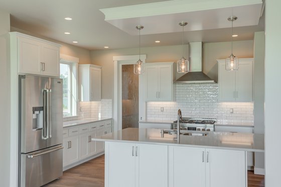 Interior - Kitchen for Farmhouse House Plan #1070-51 - 4 bed, 2.5 bath