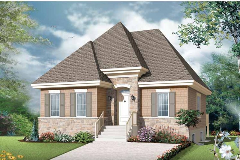 European Style House Plan 4 Beds 2 Baths 2022 Sq Ft Plan 