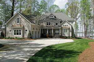 Architectural House Design - Exterior - Front Elevation for Craftsman House Plan #453-314 - 4 bed, 4.5 bath