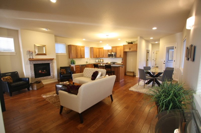 Dream House Plan - Photo 2 for European House Plan #124-876 - 3 bed, 2.5 bath