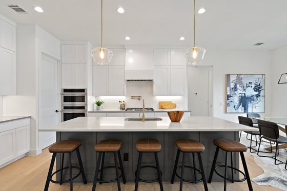 Photo 14 for Farmhouse House Plan #430-295 - 5 bed, 3.5 bath