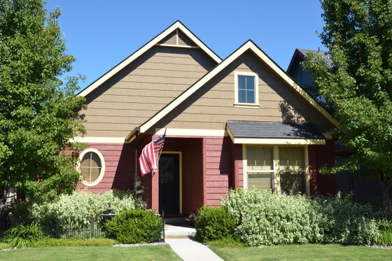 Exterior - Front Elevation for Cottage House Plan #910-2 - 3 bed, 2 bath