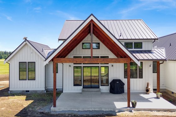 Photo 3 for Farmhouse House Plan #1070-232 - 3 bed, 2.5 bath