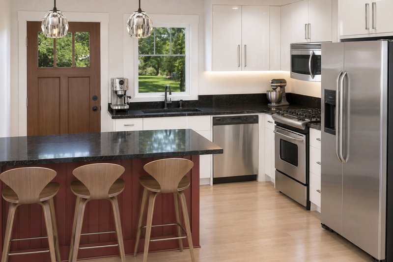 Home Plan - Interior - Kitchen for Craftsman House Plan #928-90 - 3 bed, 2 bath