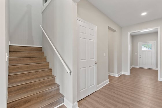 Interior - Entry for Farmhouse House Plan #20-2398 - 4 bed, 3.5 bath