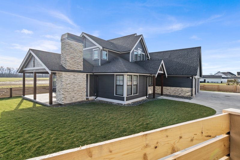Architectural House Design - Photo 4 for Farmhouse House Plan #1070-139 - 5 bed, 3.5 bath
