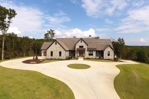 House Blueprint - Farmhouse Exterior - Front Elevation Plan #437-139