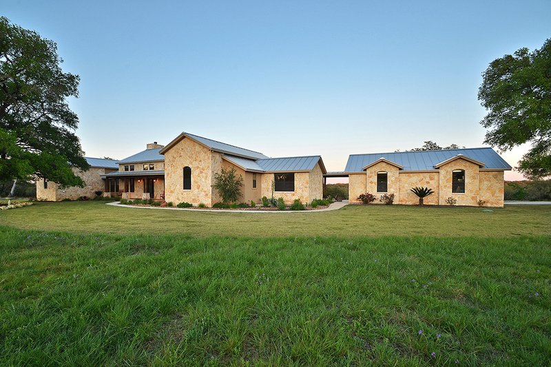 Architectural House Design - Exterior - Front Elevation 11 for Ranch House Plan #140-149 - 3 bed, 2.5 bath