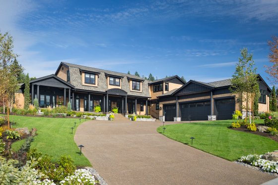 Front View - 4900 square foot Colonial home