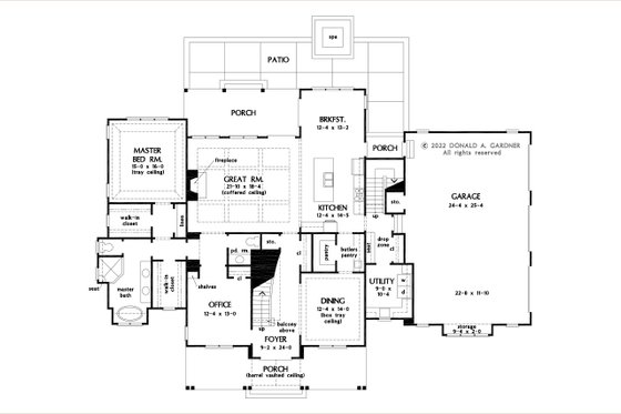 Floor Plan - Main Floor for Farmhouse House Plan #929-1168 - 4 bed, 3.5 bath