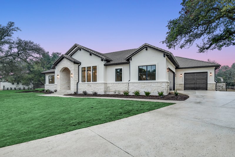 House Blueprint - Exterior - Front Elevation 3 for Farmhouse House Plan #430-266 - 3 bed, 3.5 bath