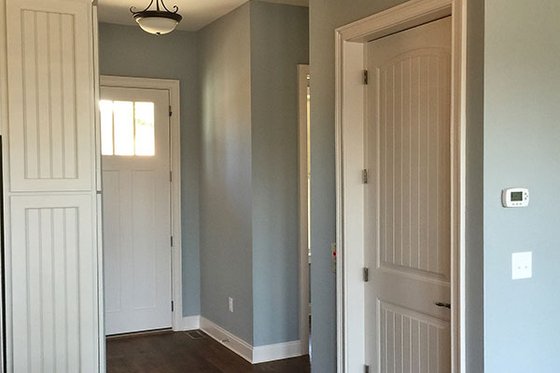 Interior - Entry 1 for Craftsman House Plan #437-91 - 2 bed, 2.5 bath