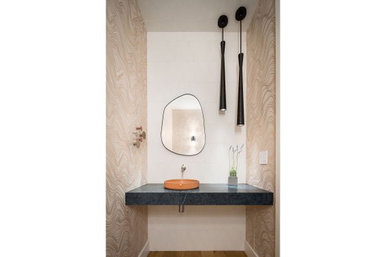 Interior - Bathroom 1 for Craftsman House Plan #1042-27 - 5 bed, 4.5 bath