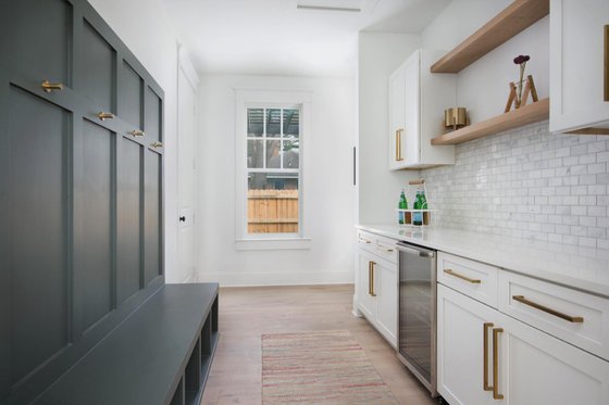 Interior - Entry for Traditional House Plan #461-82 - 4 bed, 3 bath