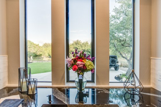 Interior - Kitchen for Contemporary House Plan #935-14 - 4 bed, 4 bath