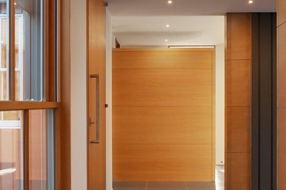 Interior - Entry for Farmhouse House Plan #901-150 - 4 bed, 3.5 bath