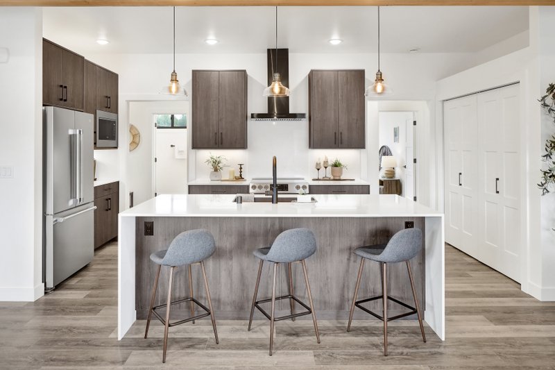 House Plan Design - Interior - Kitchen for Contemporary House Plan #1070-235 - 3 bed, 2 bath