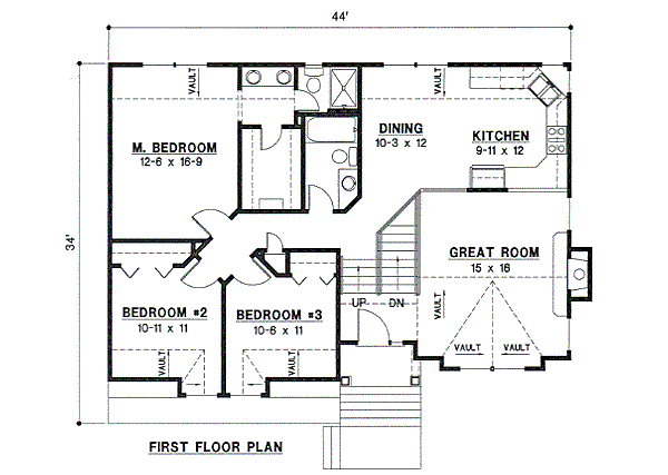 Traditional Floor Plan - Main Floor Plan #67-112