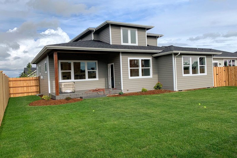 Architectural House Design - Photo 11 for Contemporary House Plan #1070-73 - 3 bed, 2.5 bath