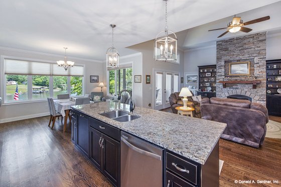 Interior - Kitchen 1 for Craftsman House Plan #929-916 - 3 bed, 2 bath