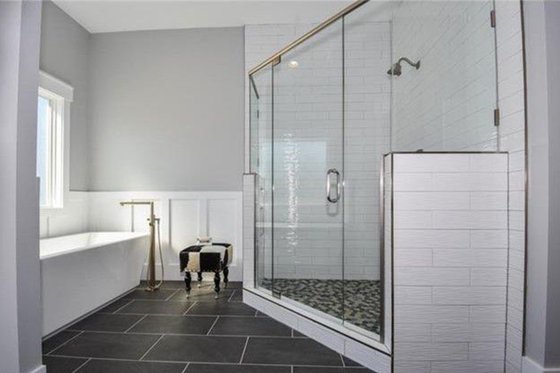 Interior - Master Bathroom 1 for Craftsman House Plan #119-425 - 4 bed, 3.5 bath