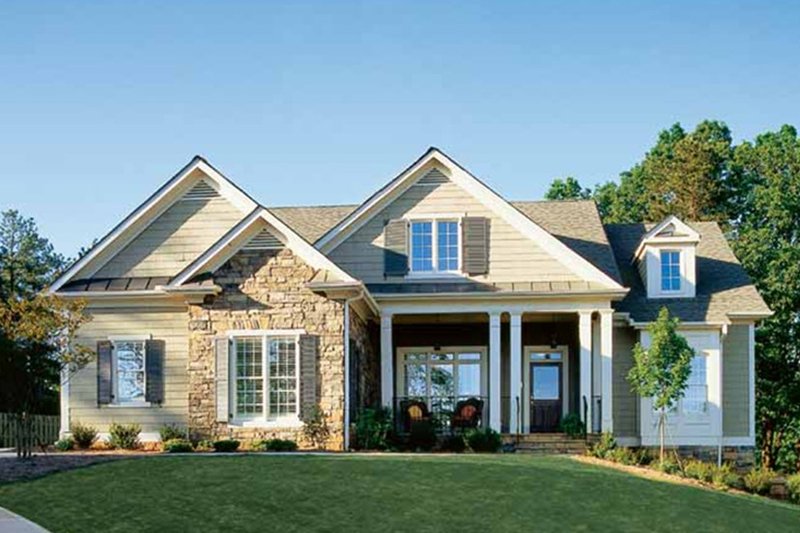 House Blueprint - Exterior - Front Elevation 3 for Craftsman House Plan #927-917 - 3 bed, 2.5 bath