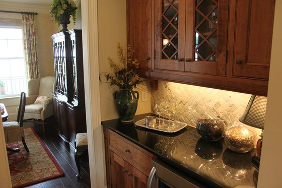 Interior - Other 1 for Traditional House Plan #927-938 - 4 bed, 3.5 bath