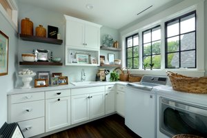 Interior - Laundry for Farmhouse House Plan #928-365 - 3 bed, 4.5 bath
