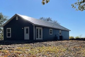 Photo 3 for Ranch House Plan #932-570 - 3 bed, 2 bath