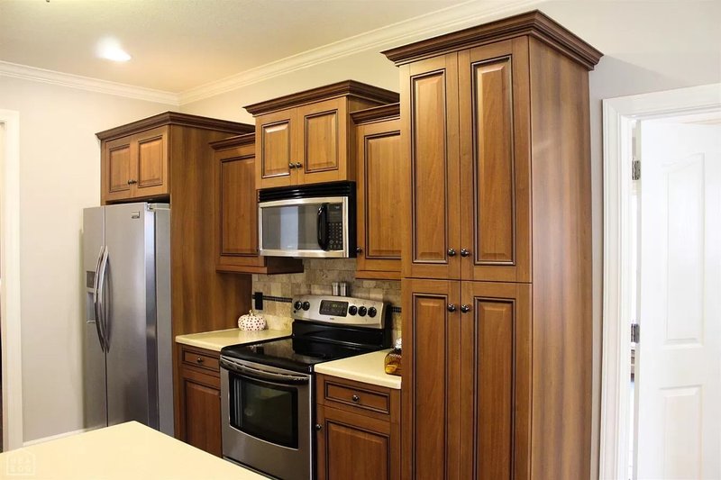 Home Plan - Interior - Kitchen for Traditional House Plan #17-155 - 4 bed, 2 bath