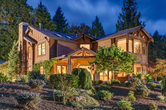 Photo 4 for Craftsman House Plan #132-179 - 5 bed, 4.5 bath