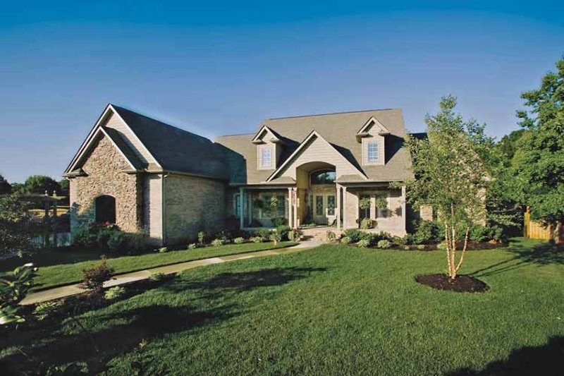 Dream House Plan - Country Exterior - Front Elevation Plan #929-755