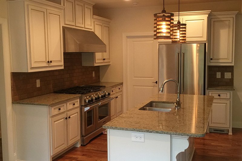 Home Plan - Interior - Kitchen 1 for Ranch House Plan #437-79 - 3 bed, 2 bath